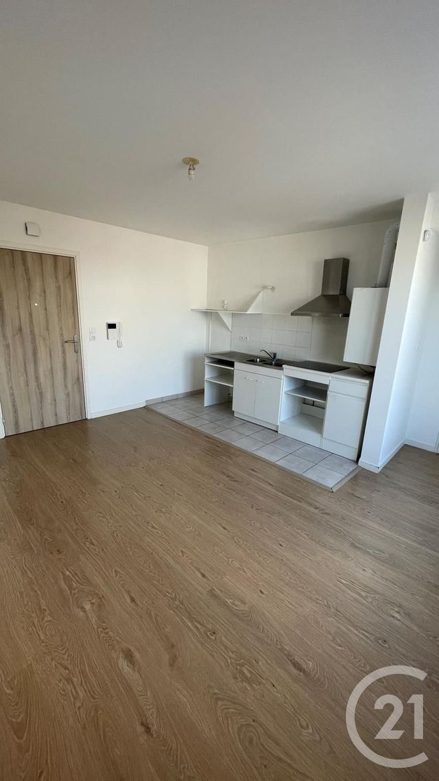 Appartement T2 à vendre - 2 pièces - 36 m2 - St Jean De Braye - 45 - CENTRE