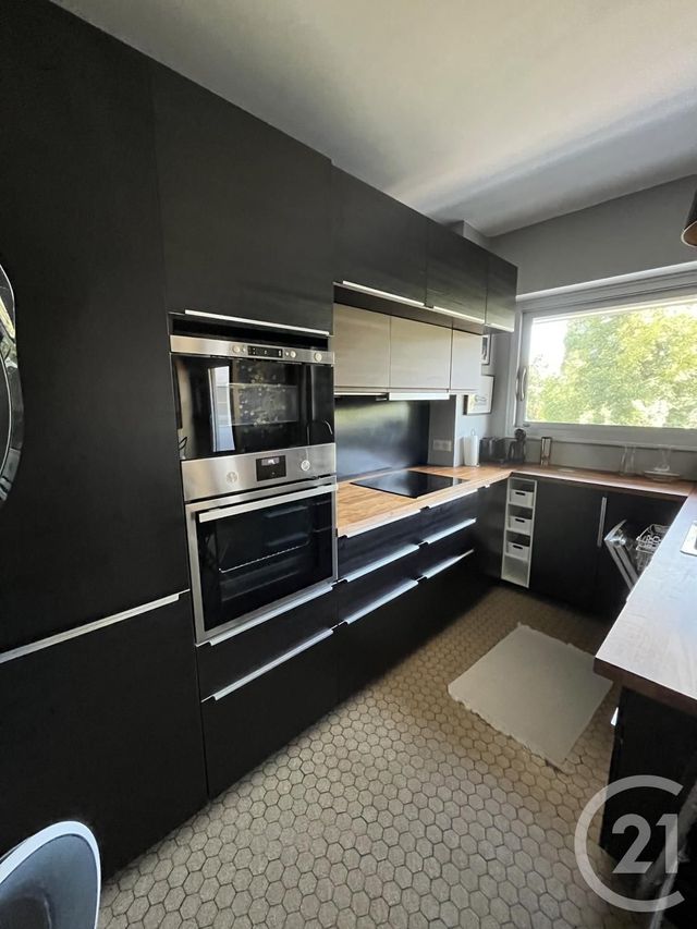 Appartement F2 à louer - 2 pièces - 78,35 m2 - Orleans - 45 - CENTRE