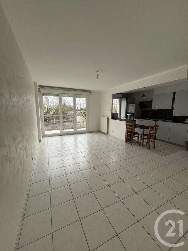 Appartement F3 à louer - 3 pièces - 65,88 m2 - Ingre - 45 - CENTRE