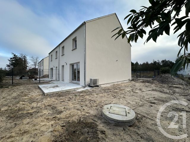 Maison à louer - 4 pièces - 93,01 m2 - La Ferte St Aubin - 45 - CENTRE