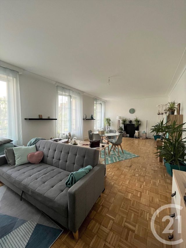 Appartement F3 à louer - 3 pièces - 89,68 m2 - Orleans - 45 - CENTRE