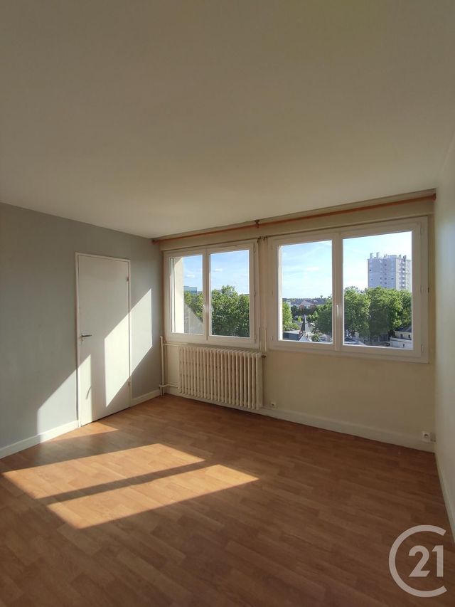 Appartement F1 à louer - 1 pièce - 26,36 m2 - Orleans - 45 - CENTRE