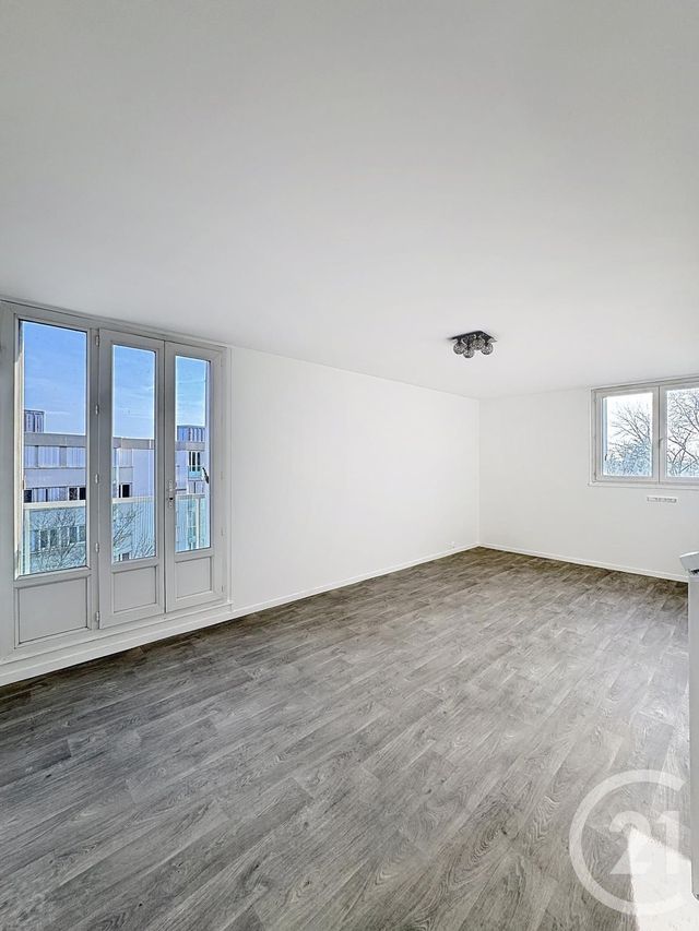 Appartement F3 à vendre - 3 pièces - 67 m2 - St Jean Le Blanc - 45 - CENTRE